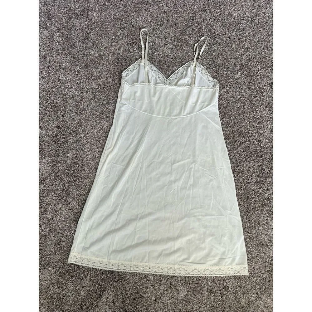 vintage vanity fair cream lace trim slip lingerie nightgown dress size 40 - Picture 3 of 6